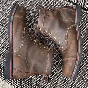 L.L. Bean Eastpoint Casual Cap-Toe Boots